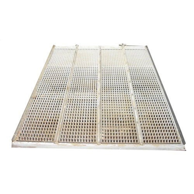 Used Bottom Sieve fits John Deere S660 S670 S680 S690 S650 AXE20450