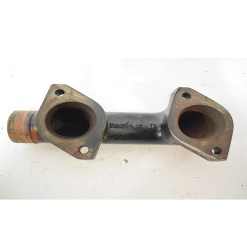 Used Exhaust Manifold fits John Deere 744H 744J 824J 9200 9300 9300T 9400 9400T 6750 6850 7300 7400 7500 6105 6125 744H 744J 824J 9300 R135041 R504613