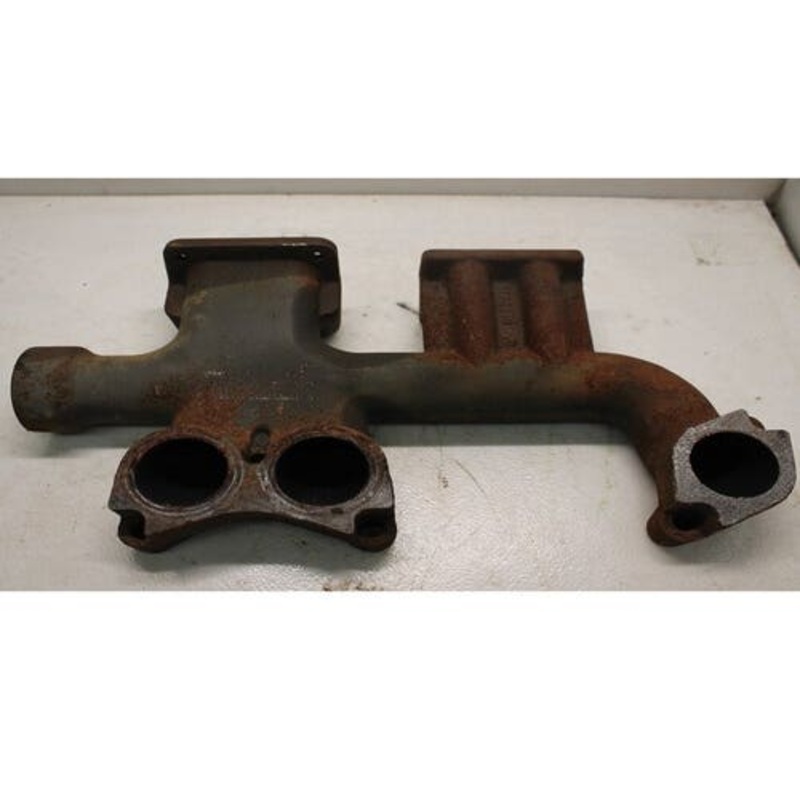 Used Exhaust Manifold Front fits John Deere 744E 844 990 990 8760 8770 8870 6710 6101A 6101H 744E 844 R120570 R119562 R98440