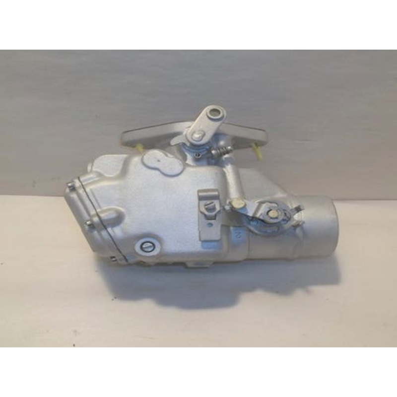 Used Carburetor fits Oliver 1750 1755 1850 1855 fits Marvel Schebler USX29 USX32 USX37 USX44