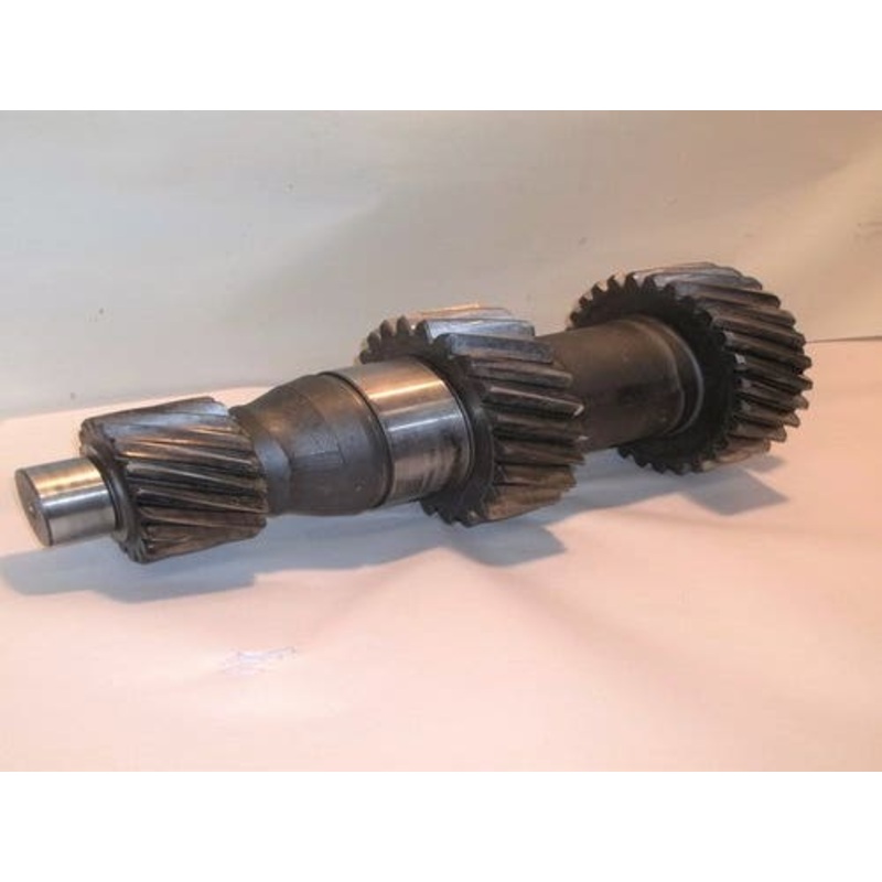 Used Countershaft fits John Deere 4555 4560 4640 4650 4755 4760 8430 8630 R67220