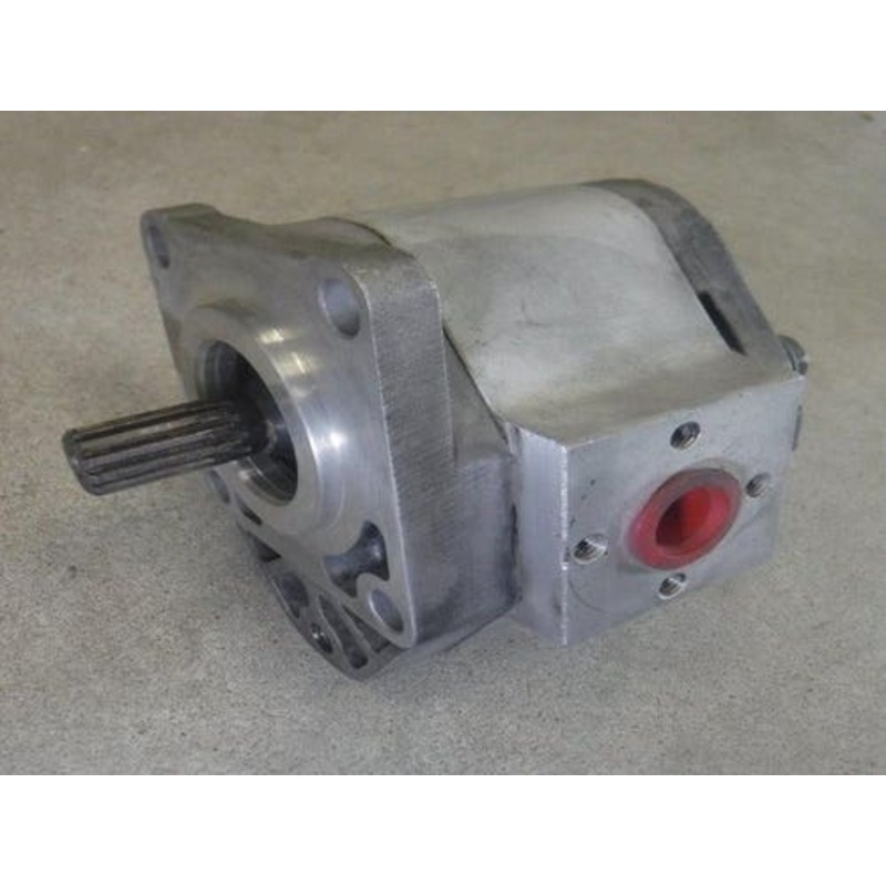 Used Hydraulic Pump fits Case IH Farmall 30C Farmall 35C Farmall 40C Farmall 50C fits New Holland Boomer 41 Boomer 47 Workmaster 33 Workmaster 37