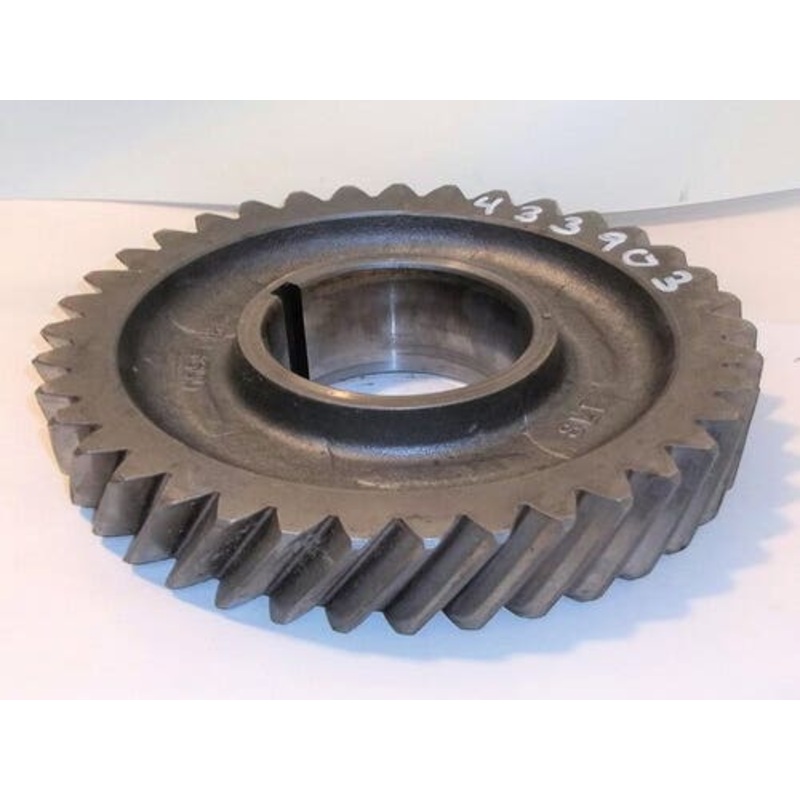 Used Upper Countershaft Gear fits John Deere 8560 8570 8760 8770 8870 8960 9100 9120 9200 9220 9230 9300 9320 9330 9420 9430 9360R 9410R 9460R R83600