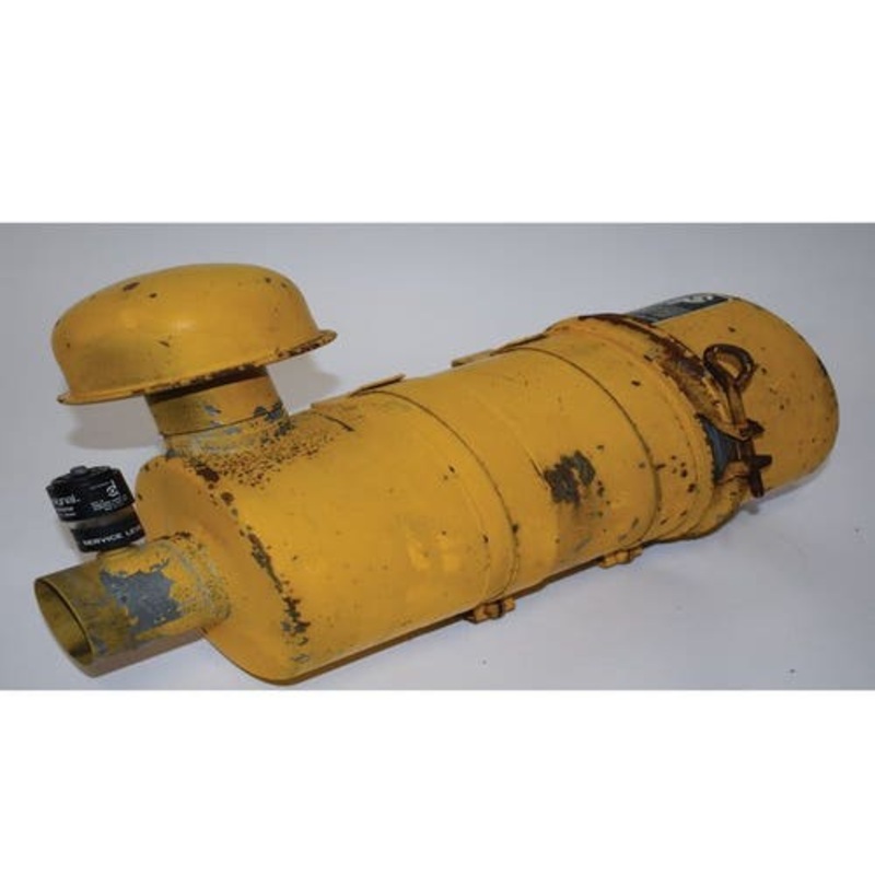 Used Air Cleaner Assembly fits Case 1530B 1830 D55203 T40349