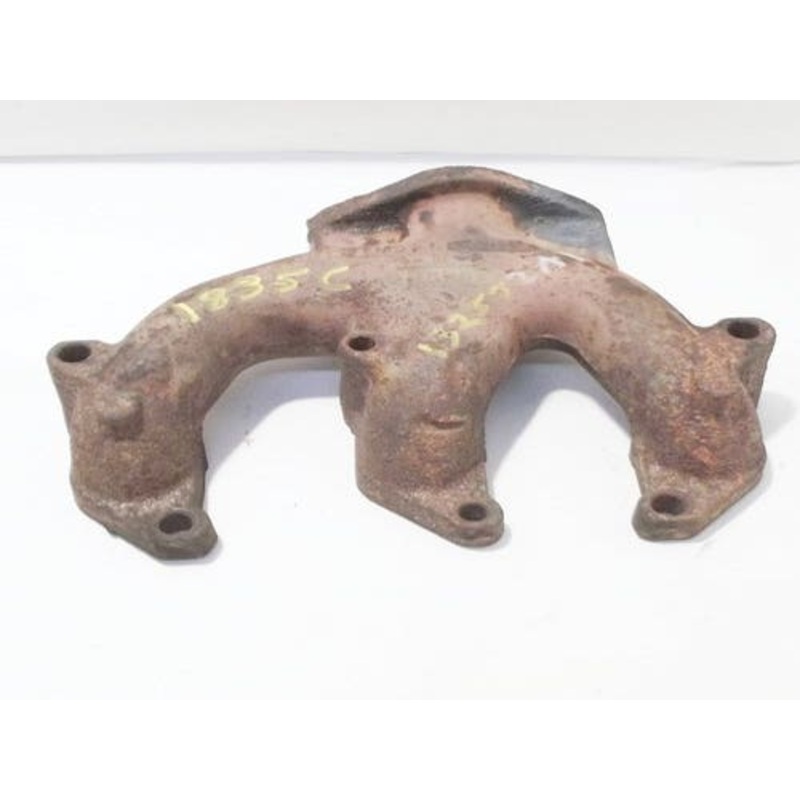 Used Exhaust Manifold fits Case 1835C 132582A1