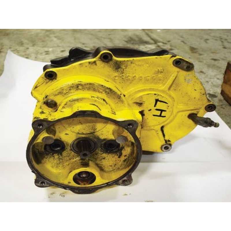 Used Gearbox Assembly - w/o Dipstick Ports - Left Hand fits New Holland L865 LS180 LS190 LX865 LX885 9829562 86556522 86538527 36506557