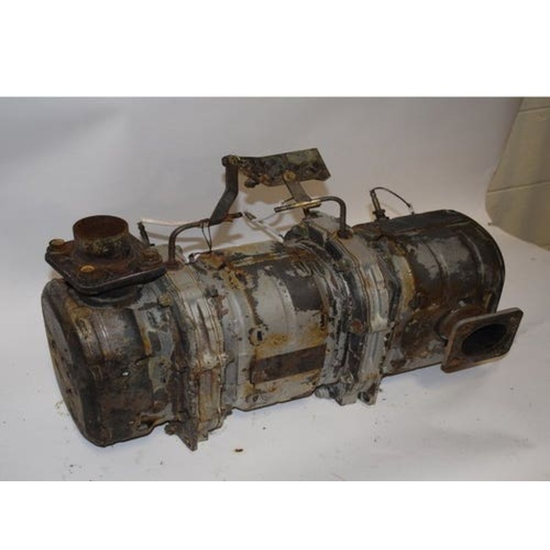 Used Muffler DPF Assembly fits Kubota SVL90-2 1J542-18930 1J542-18940 1J542-18950 1J542-19810 1J542-18250 1J542-18252 1J542-18150