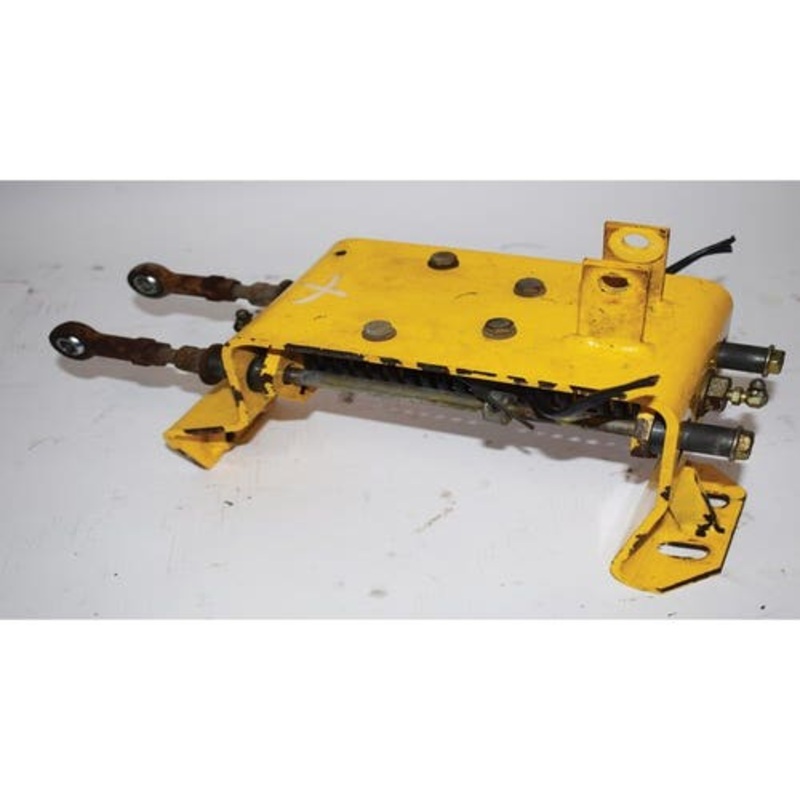 Used Transmission Centering Assembly fits New Holland LS190 LX985 86543032 86510249 86500348 86533319 9848790 86506504