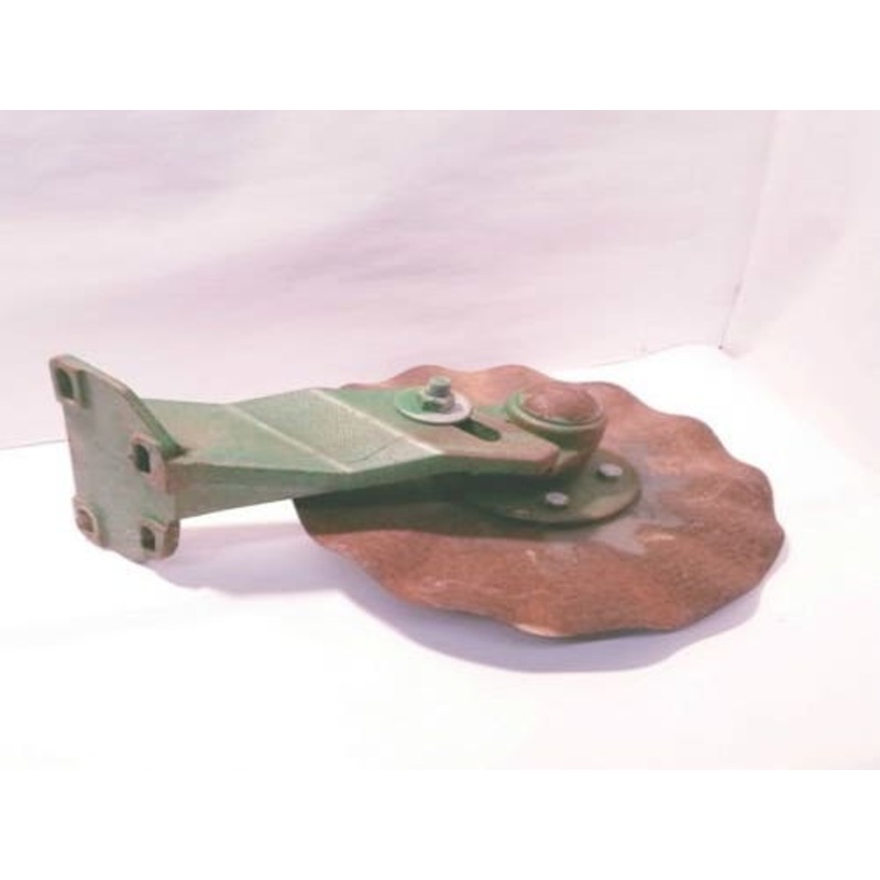 Used Coulter Assembly fits John Deere 1700 1710 1720 1730 1750 1760 1760NT 1765 1765NT 1770 1770NT 1775 1775NT 1780 1785 1790 1795 7200 7300 A72541