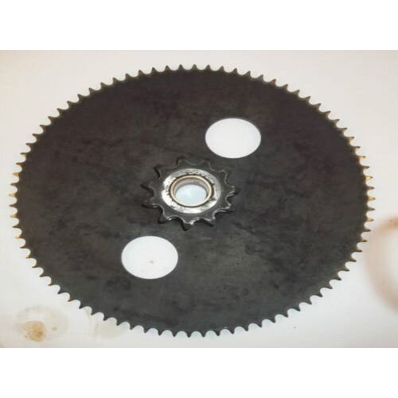Used Final Drive Sprocket fits Case 1500 1526 1530 1537 1700 1737 1740 1530B D69539 D53023