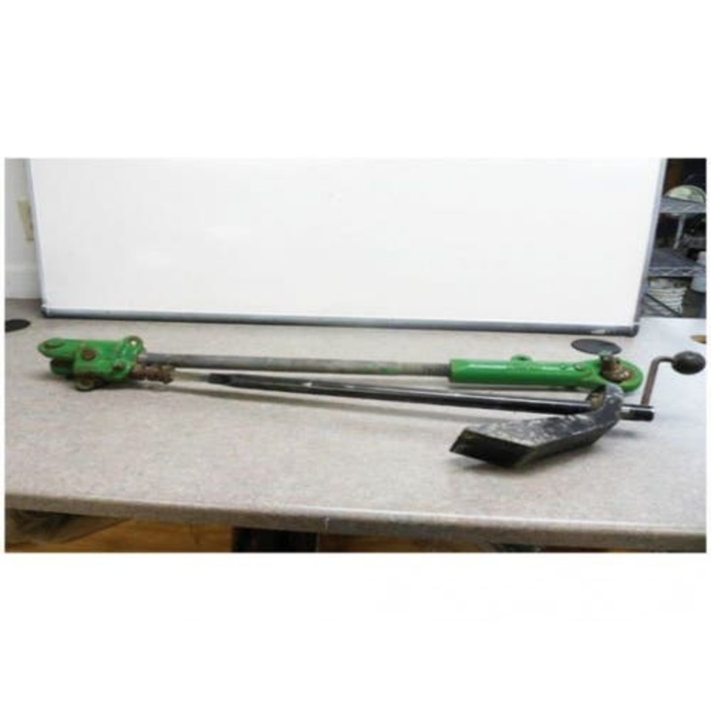 Used Lift Link Assembly RH fits John Deere 2940 2950 3040 3140 L38373 L33534 L39213 L38062 L31641 AL36197 L38374
