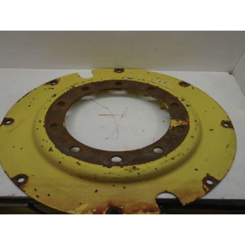 Used MFWD Wheel Center fits John Deere 4050 4250 4450 R72355