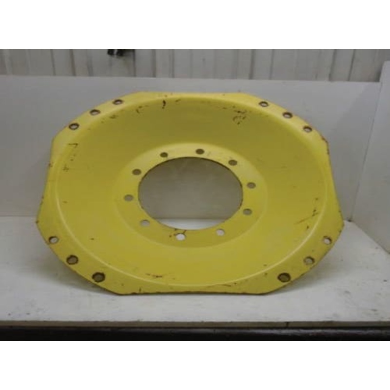 Used MFWD Wheel Center fits John Deere 7200 7220 7320 7420 7510 7520 7600 7700 7710 7800 7810 7820 7920 8120 8220 8320 8420 8430 8520 7610 R156496