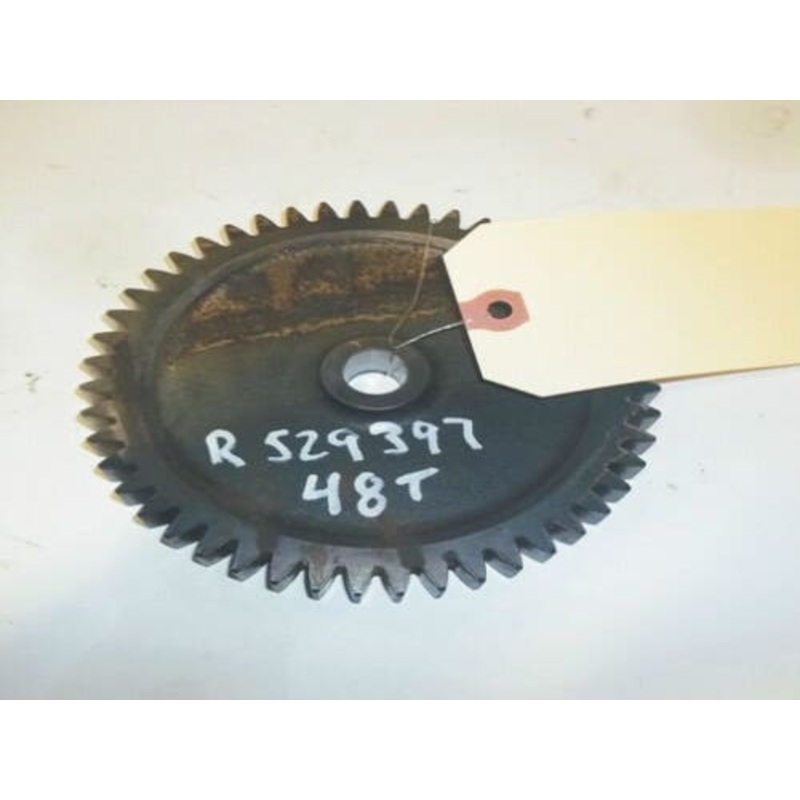 Used Oil Pump Drive Gear fits John Deere 7710 7720 7810 7820 7920 8120 8130 8220 8320 8420 8430 8520 9120 9220 9320 9420 9520 9620 7710 7810 R529397