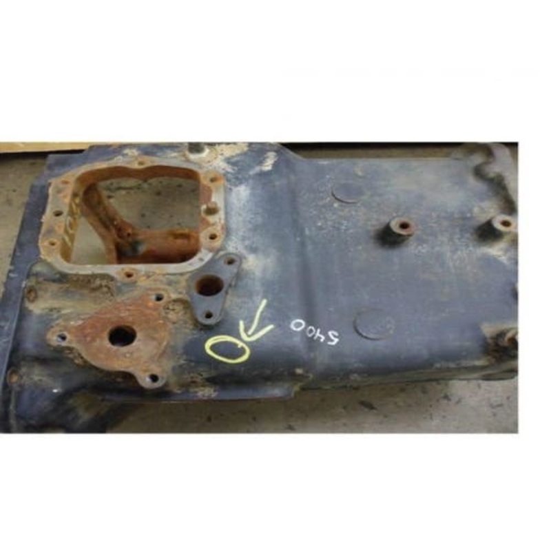 Used Transmission Case (Early) fits John Deere 5200 5210 5300 5310 5400 5410 5500 5510 5415 5415H 5615 5715 5625 5725 RE63374 A3524