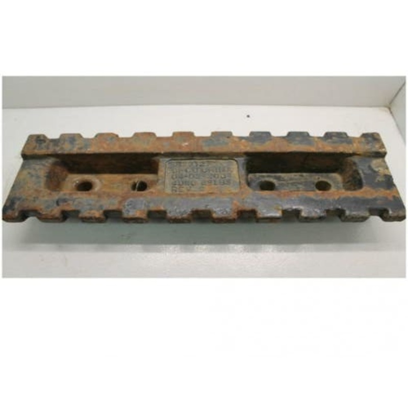 Used Weight Bracket fits Case IH STX275 STX325 STX375 STX425 STX450 STX500 413312A1 fits New Holland TJ275 TJ325 TJ375 TJ425 TJ450 TJ500 413312A1