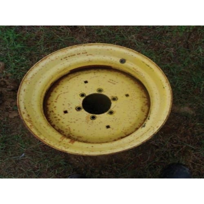 Used 13" x 19.5" 7" & 7.5" Offset 6 Bolt Rear Rim fits John Deere 4400 4300 4310 4400 4410 AM122844