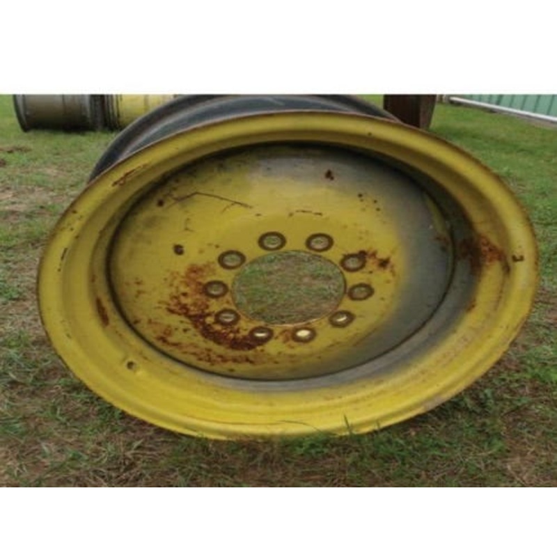 Used 16" x 26" 3.25" & 13.5" Offset 10 Bolt John Deere Rim