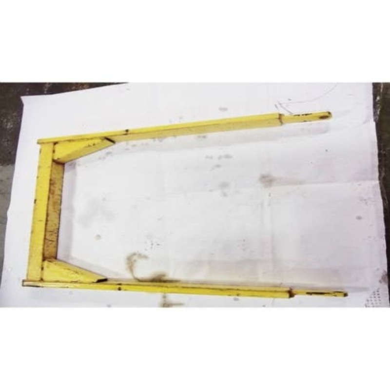 Used Boom Link Upper Assembly fits New Holland L225 L325 L425 L445 243906