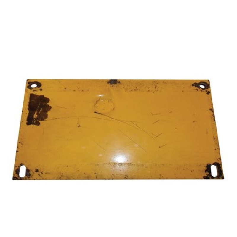 Used Bottom Cover fits New Holland C175 L160 L170 L175 L565 LS160 LS170 LX565 LX665 86563772
