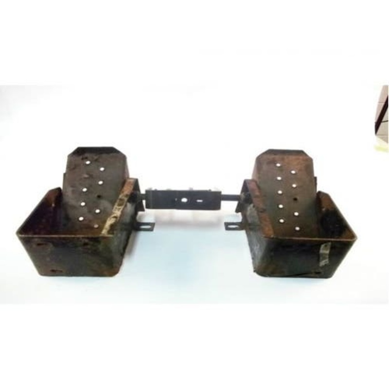 Used Foot Control Assembly fits John Deere MG9622462 fits New Holland L160 L170 L180 LS140 LS150 LS160 LS170 LS180 LS190 LX565 LX665 LX885 86574485