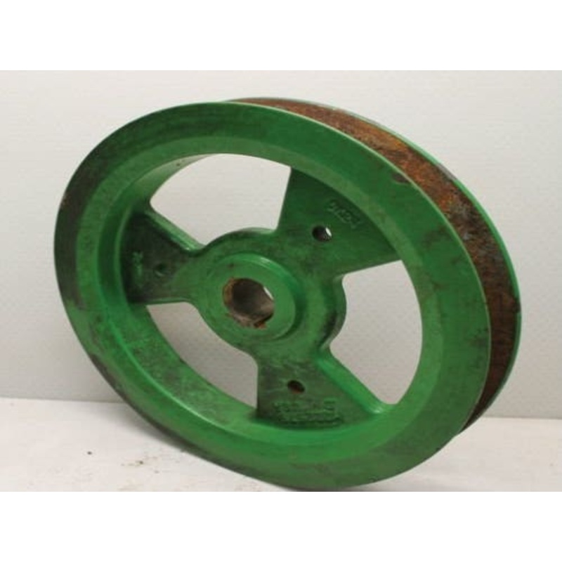 Used Gearcase Pulley fits John Deere S770 S780 S790 9770 STS 9870 STS S670 S680 S670HM S680HM S690HM H222579