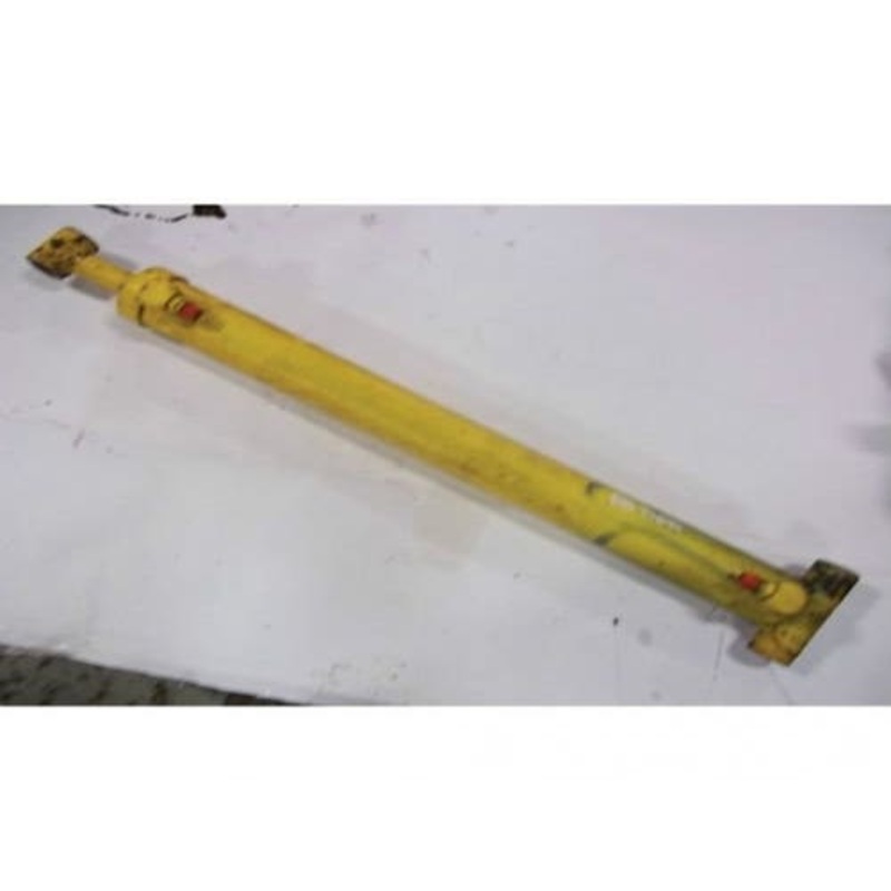 Used Hydraulic Boom Cylinder fits Gehl SL6625 6625 128868