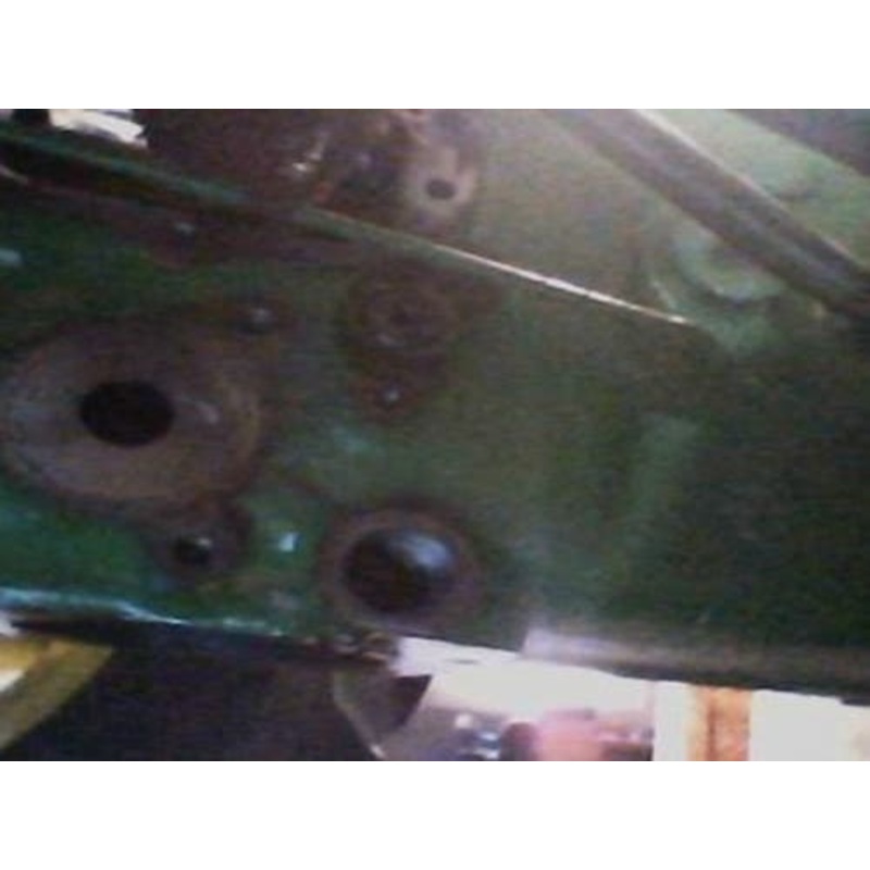 Used Transmission Case (Late) fits John Deere 5200 5210 5220 5300 5310 5320 5400 5410 5415 5415H 5420 5425 5500 5510 5520 5615 5625 5715 5725 R181960