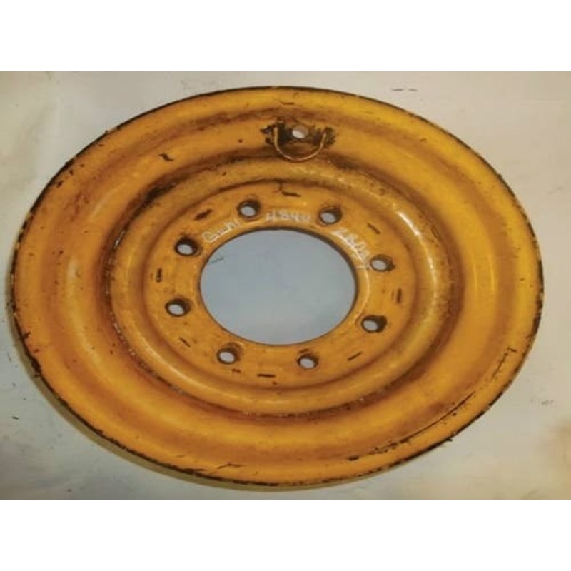 Used 8.25" x 16.5" 3.25" & 5.75" Offset 8 Bolt Rim fits Gehl 4635 4640 4835 4840 134371