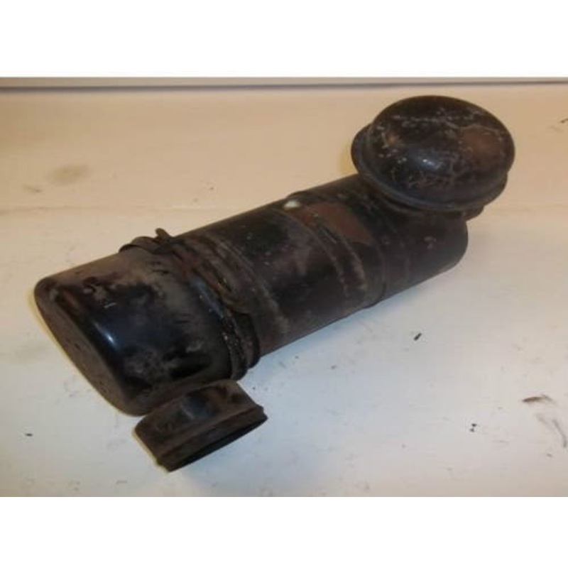 Used Air Cleaner Assembly fits New Holland L120 L250 L325 L425 L445 L452 LS120 254521