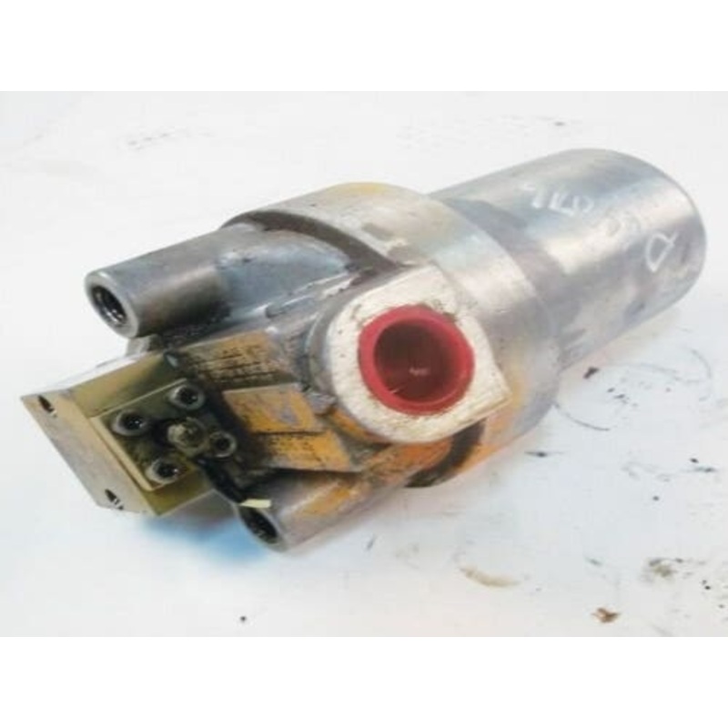 Used Oil Filter Assembly fits Case 1830 1835 1845 1845S D64076