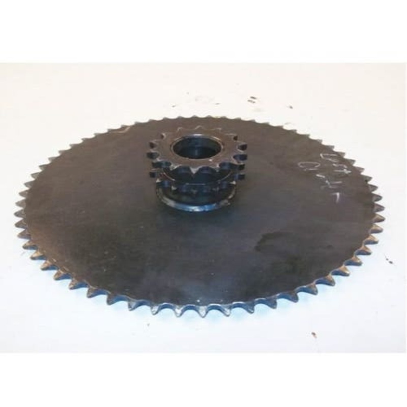 Used Axle Drive Sprocket fits Gehl SL4500 SL4510 SL4610 4500 4510 4600 4610 073975