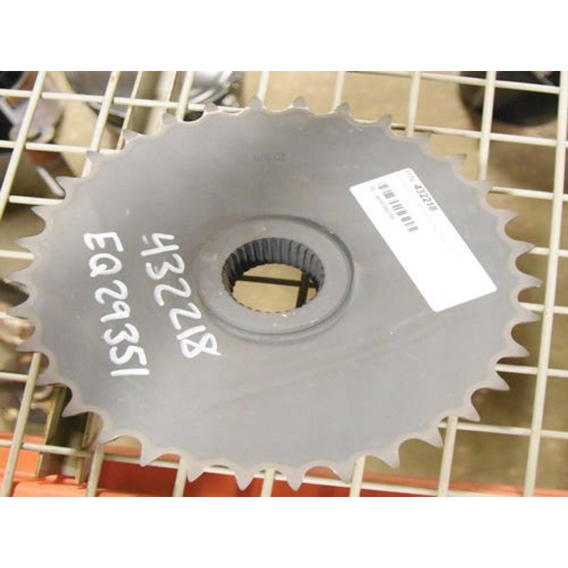 Used Axle Drive Sprocket fits John Deere 313 315 318D 320D 318E 320E 312GR 314G 316GR 318G T287706