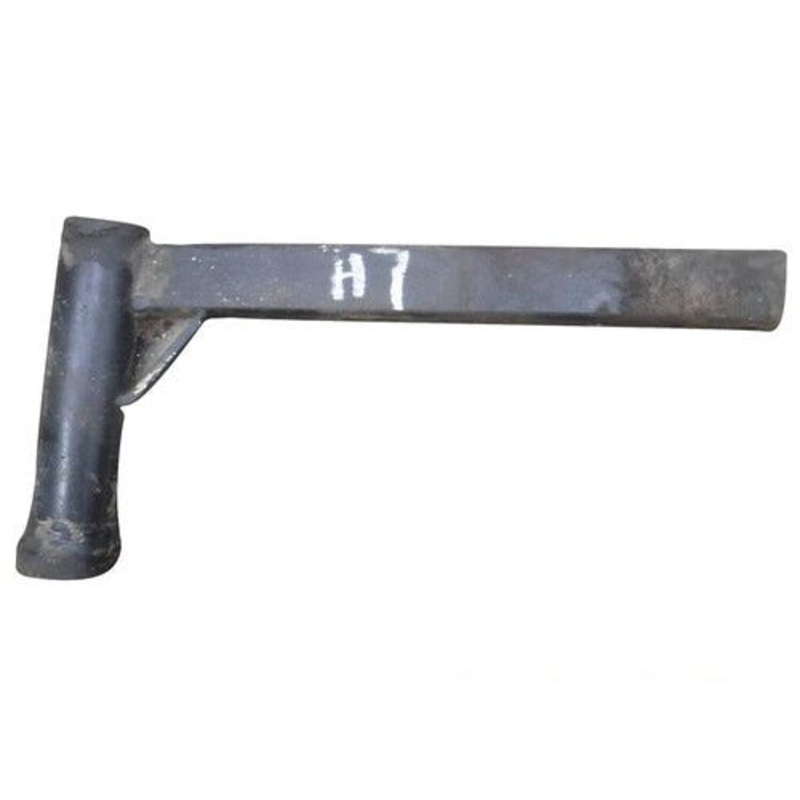 Used Axle Knee - Left Hand fits International Hydro 84 684 784 885 fits Case IH 685 695 884 885 895 CX50 CX60 CX70 CX80 CX90 CX100 895 3116436R91