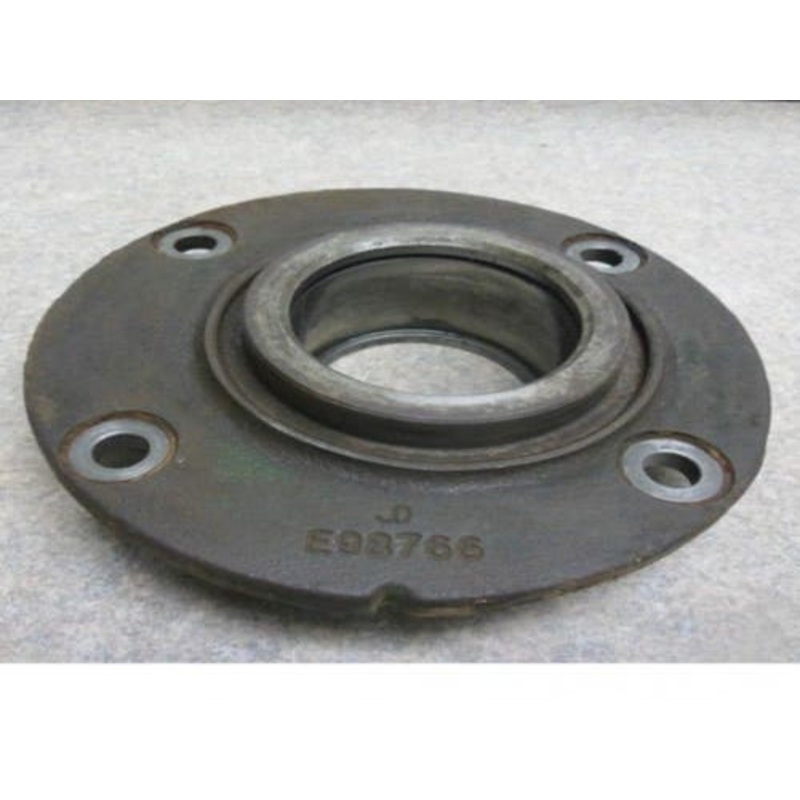 Used Cutterbar Bearing Housing fits John Deere C450 530 535 630 730 735 830 835 910 915 920 925 926 930 935 936 945 946 955 956 535 E98766 E94204