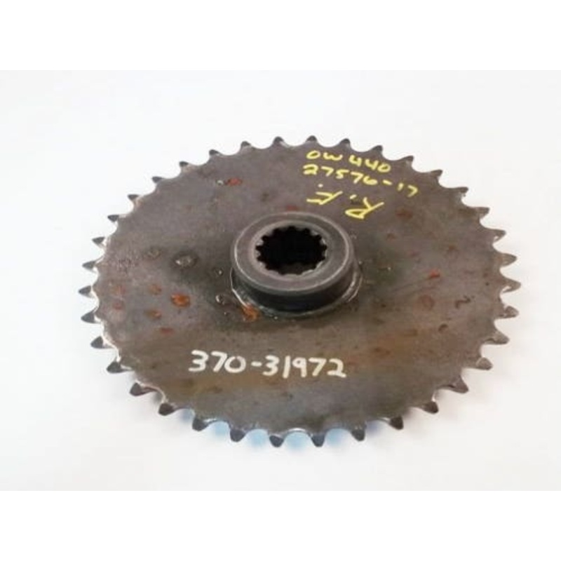 Used Drive Spprocket fits Owatonna 440 370-31972