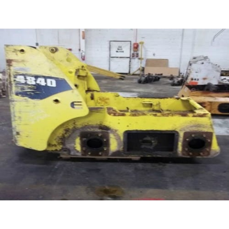 Used Main Frame fits Gehl 4840 138334