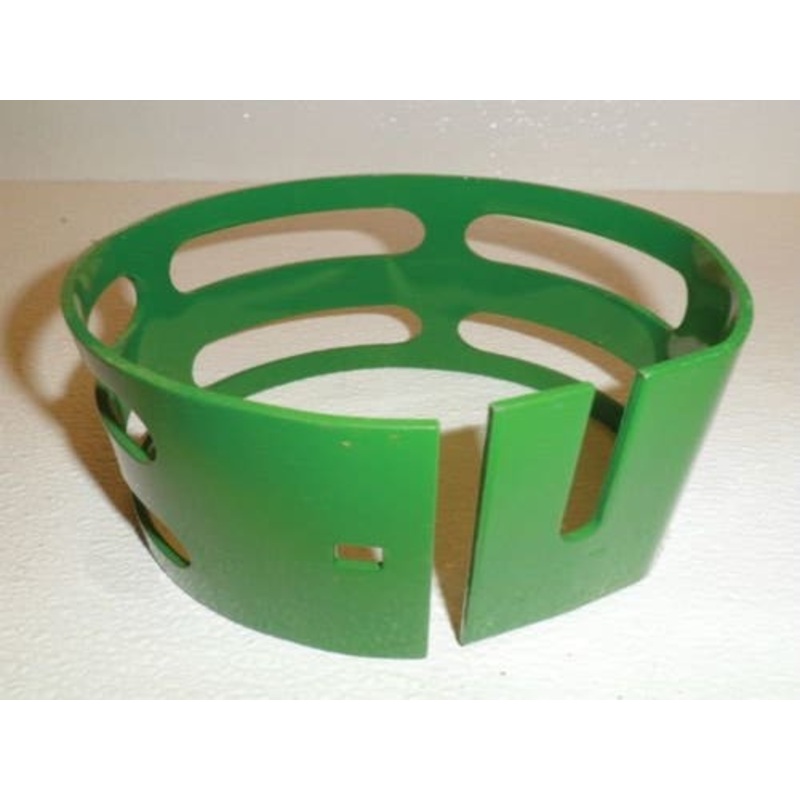Used Marker Light Shield fits John Deere 40 CTS CTSII 9400 9500 9500 SH 9600 40 50A 710 720 820 900 918 920 925 930 936 1600 1600A 1560 1590 H143317