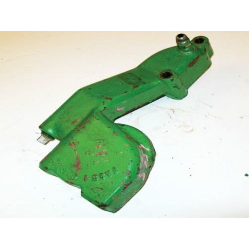 Used Oil Filter Adapter fits John Deere 6500 9400 6200 6200L 6300 6300L 6400 6400L 6500 6500L 7200 7400 7600 R109887 R112965 R113701 R126374 RE501743