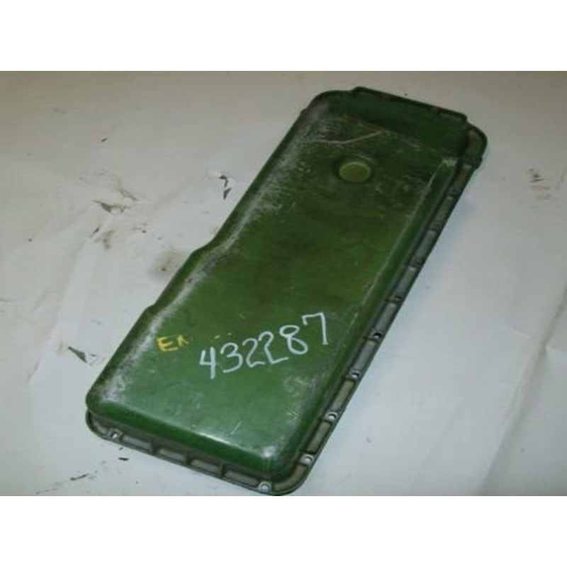 Used Oil Pan fits John Deere 985 1085 1177 1177H4 1188 1188H4 6620 6622 7720 8820 R81942