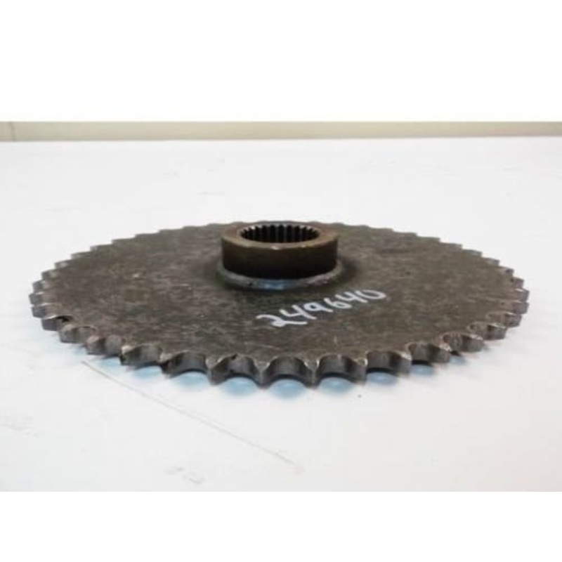 Used Axle Drive Sprocket fits New Holland L225 L325 L425 L445 249640