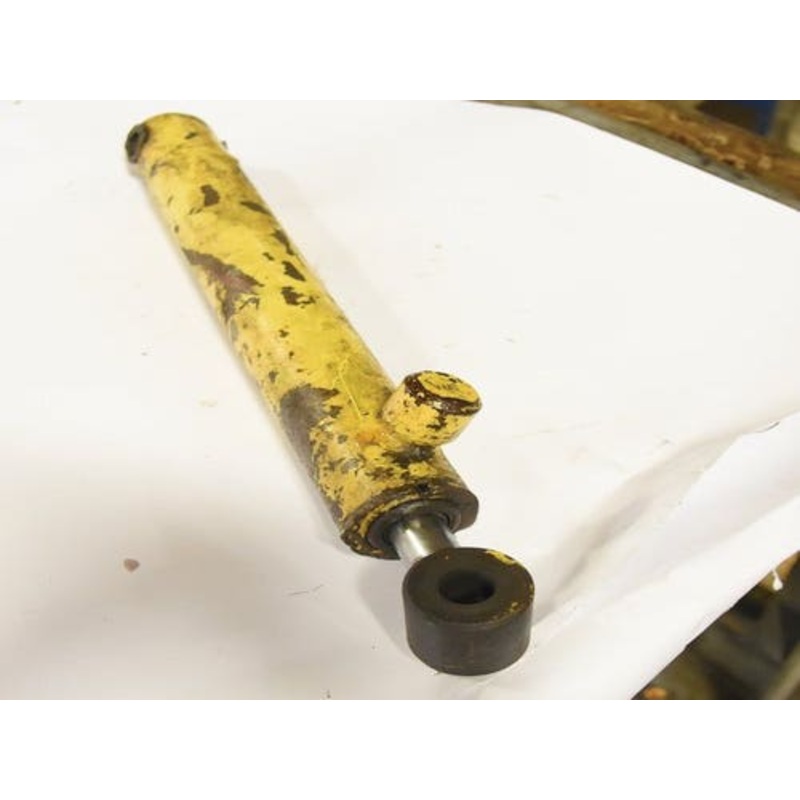 Used Hydraulic Tilt Cylinder fits New Holland L225 L325 L425 L445 614098