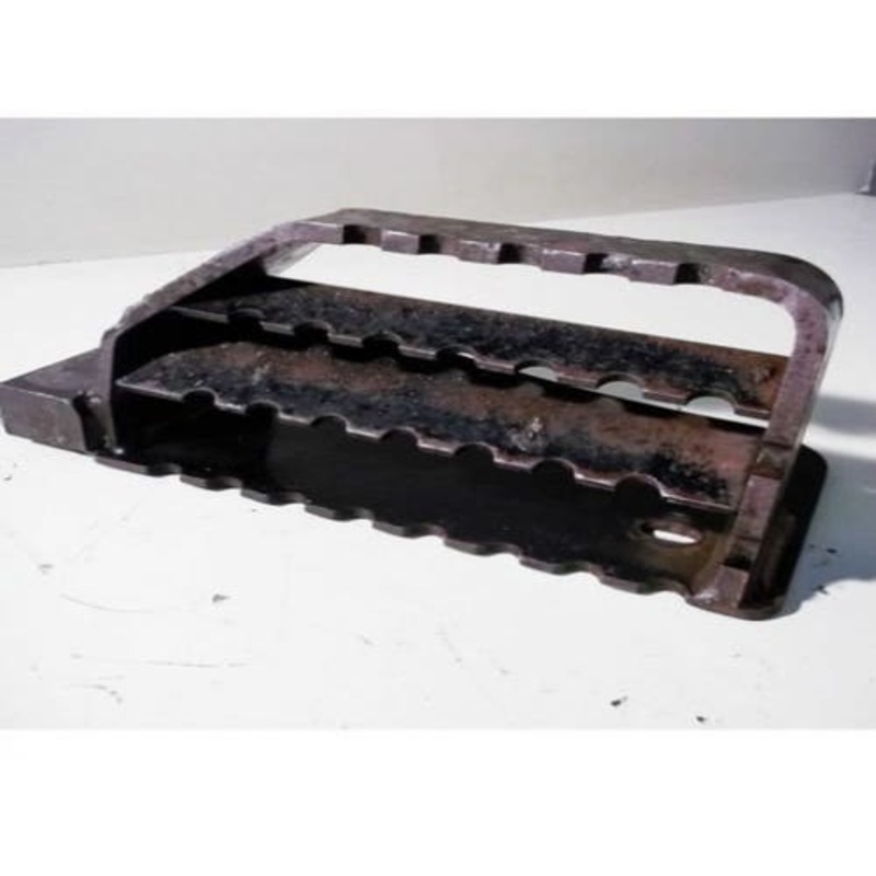 Used Step - RH fits Caterpillar 236B 246B 252B 262B 207-9734