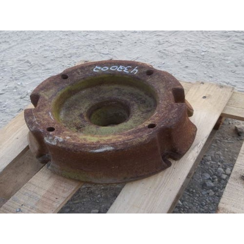 Used Wheel Weight fits John Deere 4400 3300 4400 4420 6600 6620 7700 7720 5200 5400 5440 5460 H93849 H80070