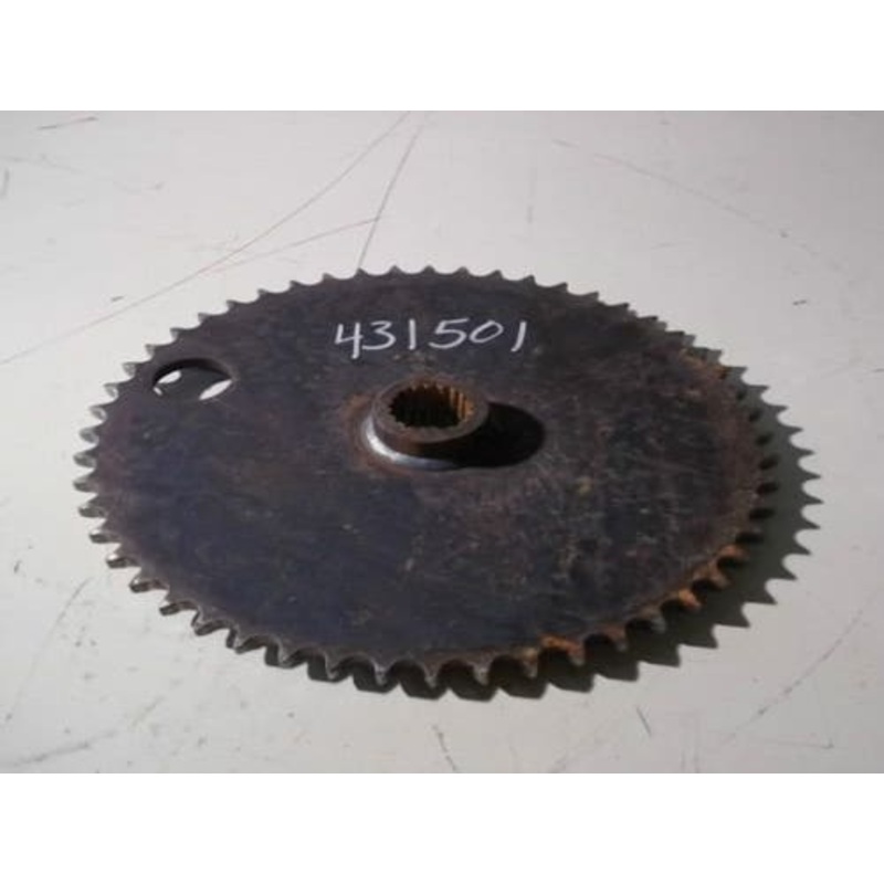 Used Final Drive Sprocket fits John Deere 570 575 MG608386 fits New Holland L451 L452 L454 L455 608386 80608386 157096109