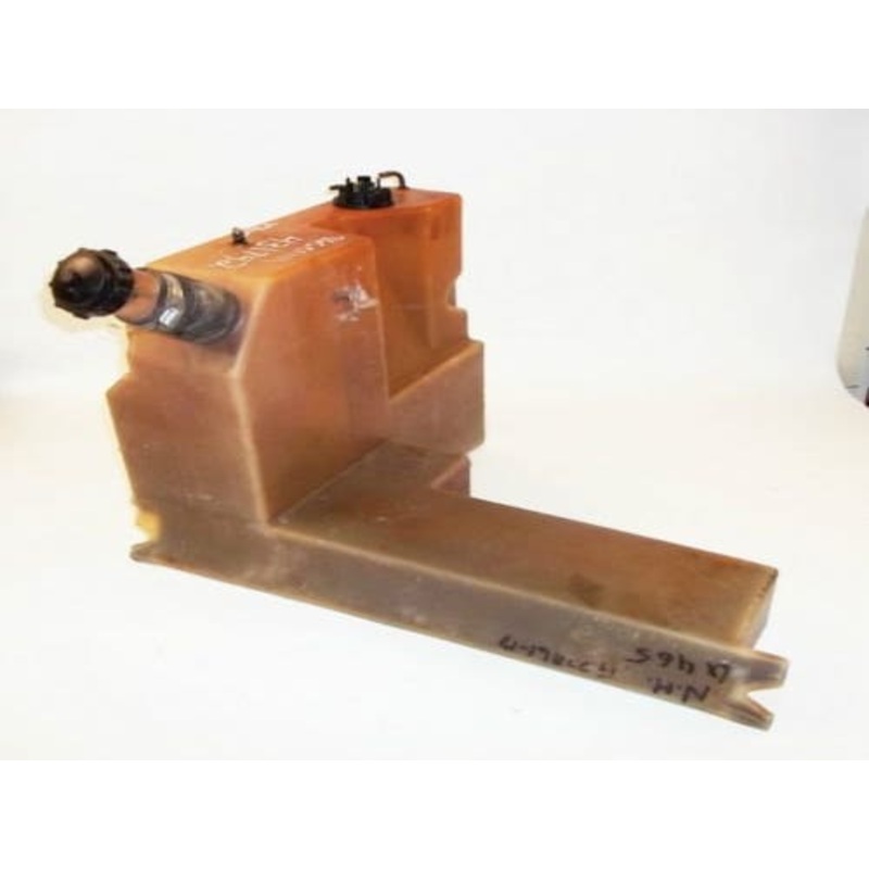 Used Fuel Tank fits John Deere 4475 5575 MG86501111 fits New Holland L140 L150 L465 LS140 LS150 LX465 LX485 86501111