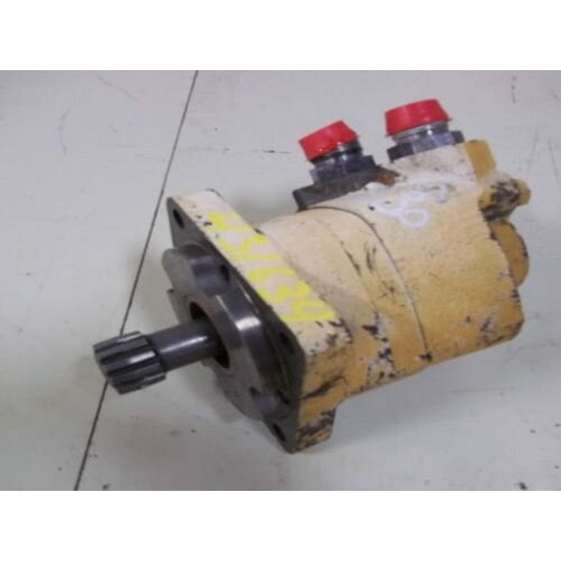 Used Hydrostatic Motor fits Bobcat 843 1213 6567926 114 1020 005HP