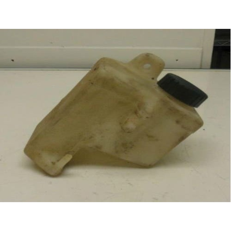 Used Coolant Recovery Bottle fits New Holland L140 L150 L160 L170 LS140 LS160 LS170 LS150 87042633