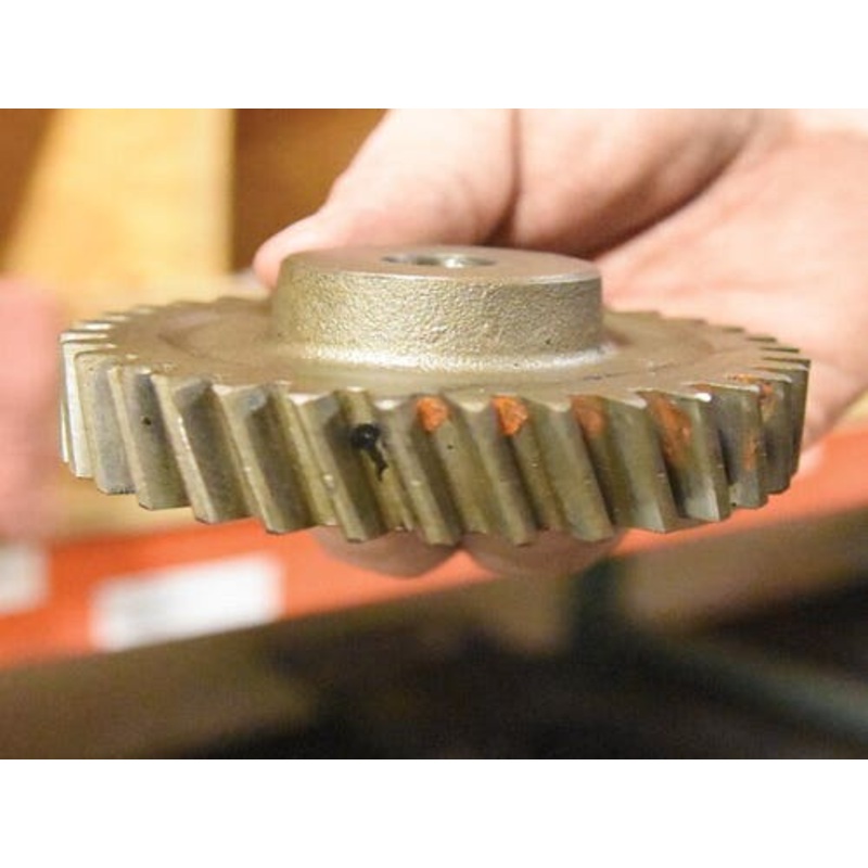 Used Engine Oil Pump Gear fits John Deere 240 250 260 5103 5105 5200 5203 5205 5210 5220 5300 5303 5310 5320 5400 5400N 5403 5420N 5500 5520N R126252