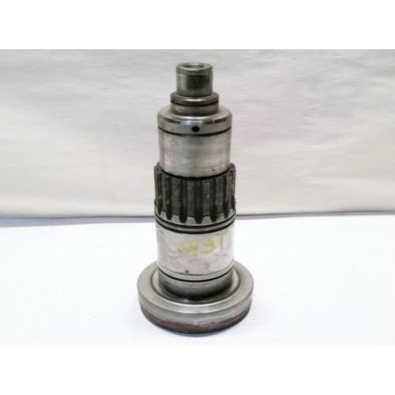 Used IPTO Output Shaft fits International 1566 1568 67472C91